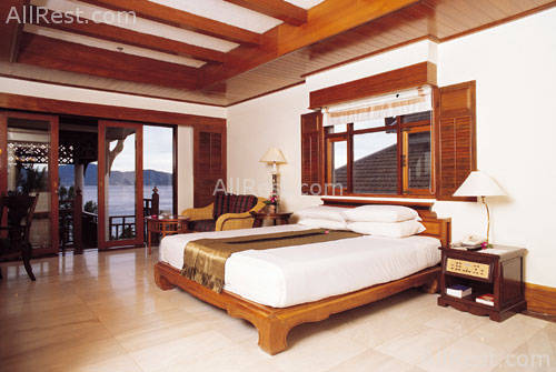 Thavorn Beach Village Spa 14